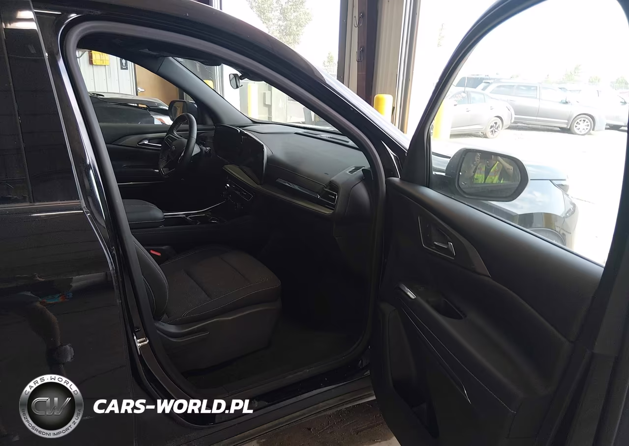 2025 Chevrolet Traverse Awd Lt VIN:1GNEVGRS9SJ196626 - 5