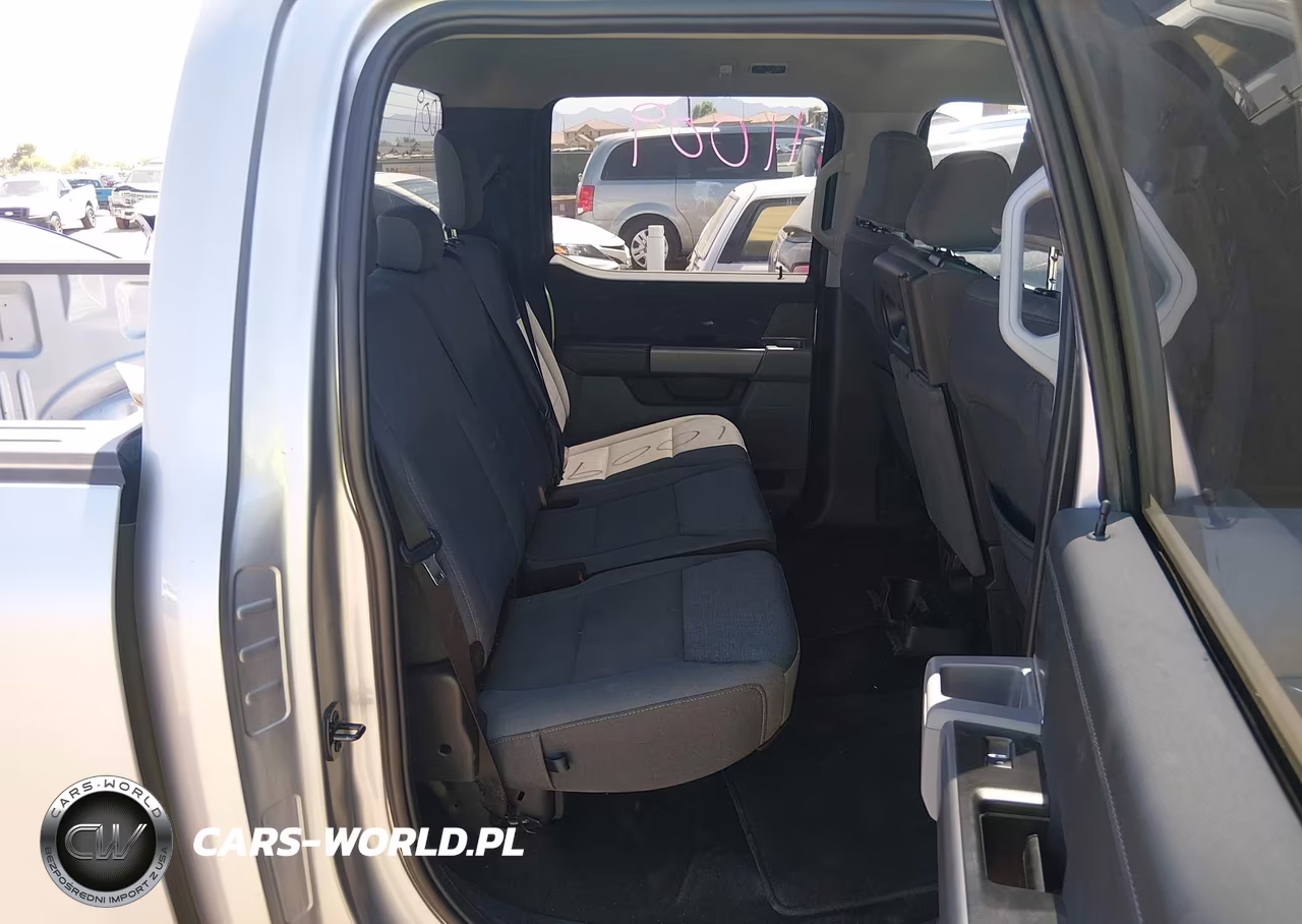 2025 Ford F-150 Xlt VIN:1FTEW3LP5SKE62690 - 8