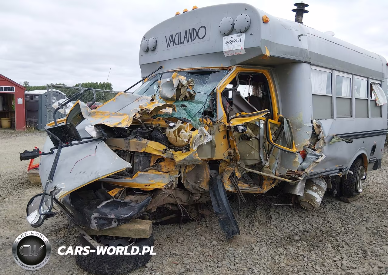 2000 Ford E-350 Cutaway Standard VIN:1FDSE35F0YHA48423 - 11