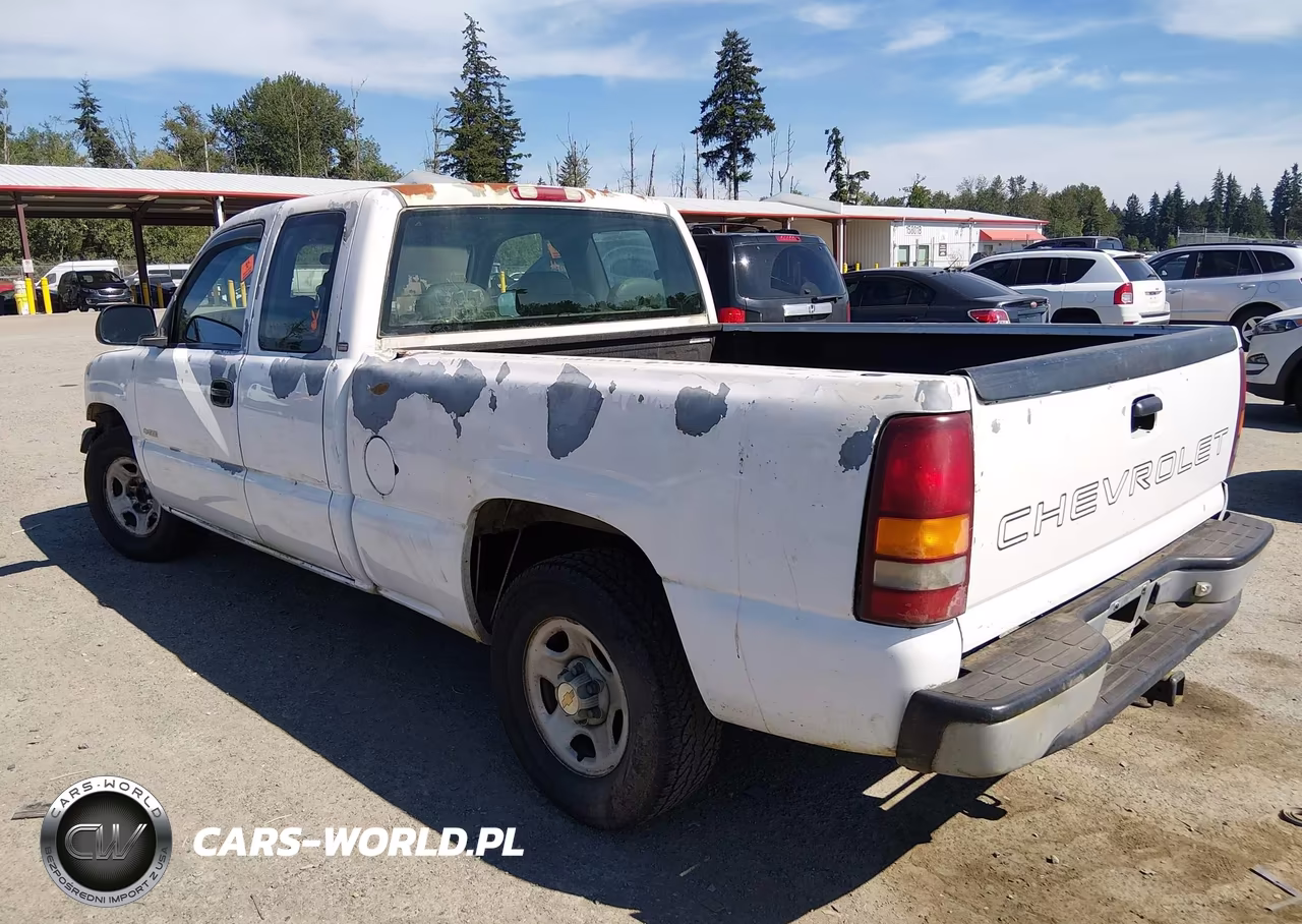 2001 Chevrolet Silverado 1500 VIN:2GCEC19VX11397451 - 3