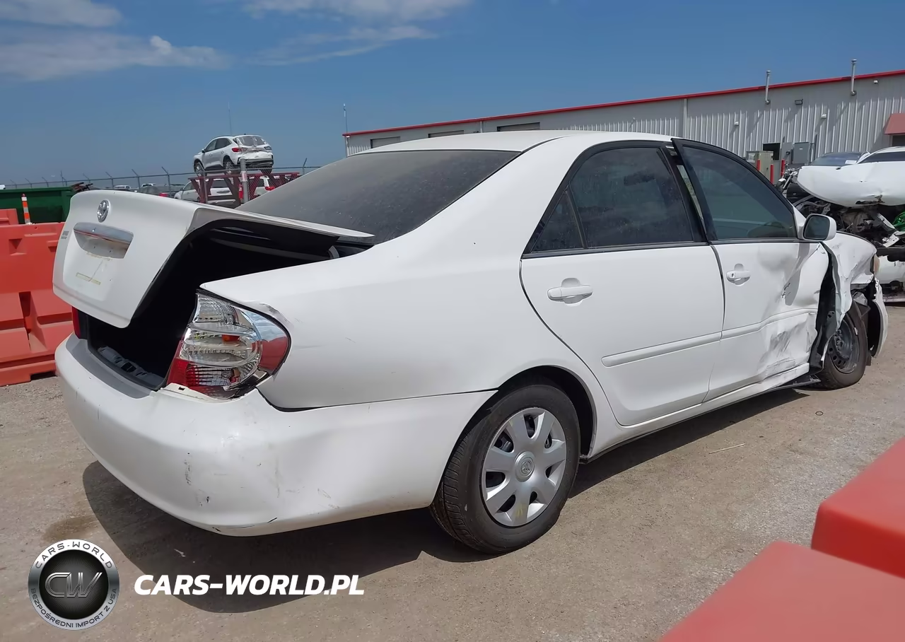 2004 Toyota Camry Le VIN:4T1BE32K64U367781 - 4