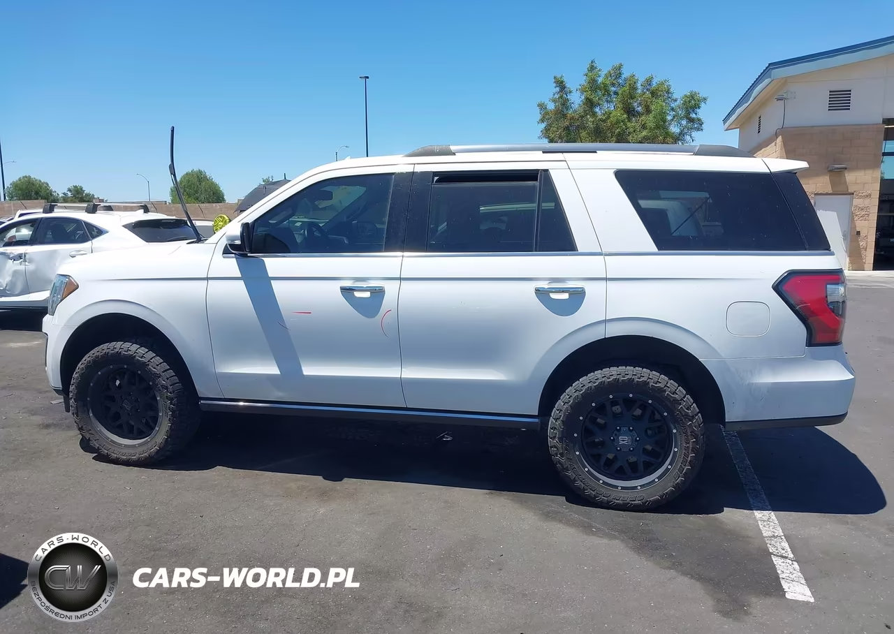 2018 Ford Expedition Limited VIN:1FMJU2AT1JEA10923 - 14