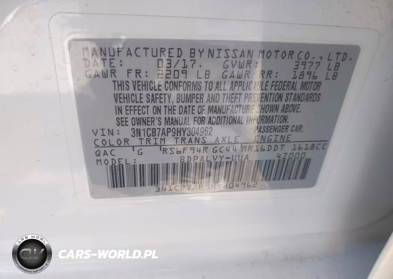2017 Nissan Sentra Nismo VIN:3N1CB7AP9HY304962 - 9