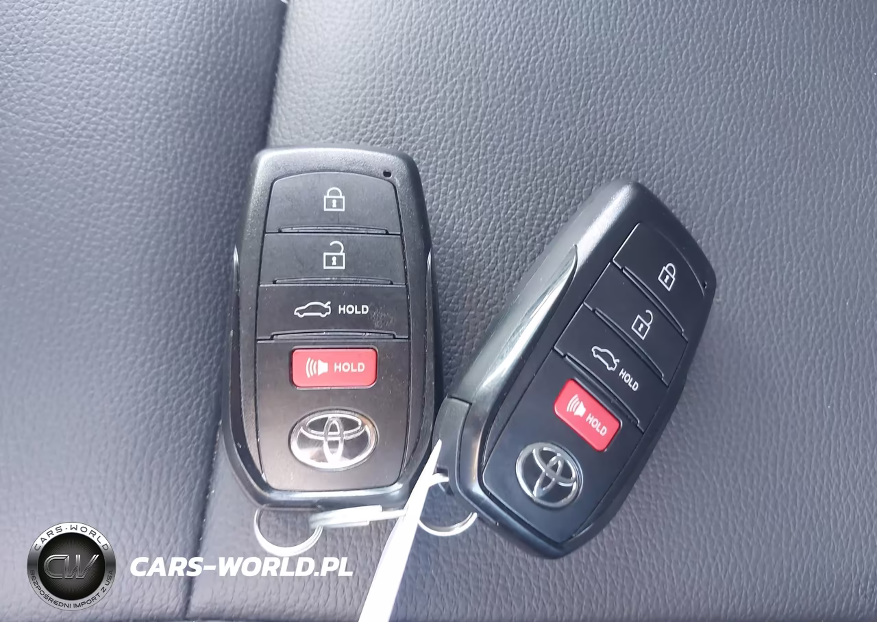 2026 Toyota Camry Nightshade VIN:4T1DBADKXTU559142 - 11