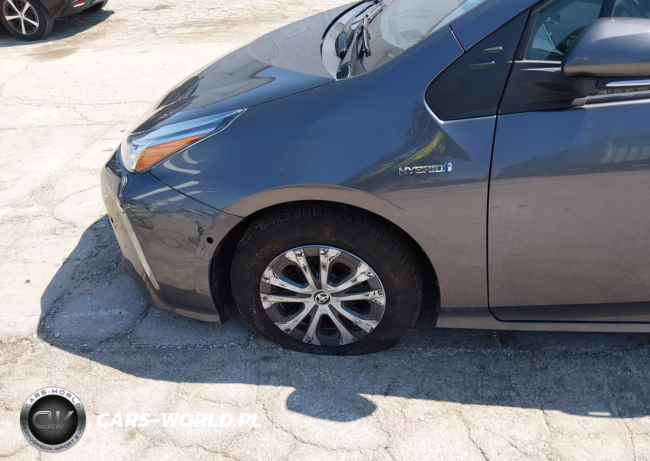 2021 Toyota Prius Xle Awd-E VIN:JTDL9MFU2M3027371 - 6