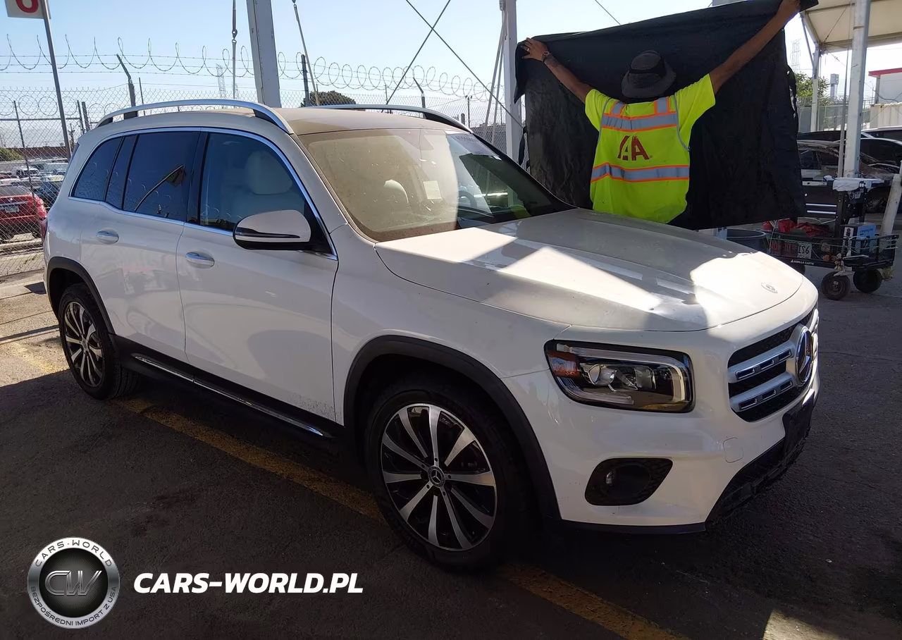 2023 Mercedes-Benz Glb 250 – zdjęcie 1 z 17