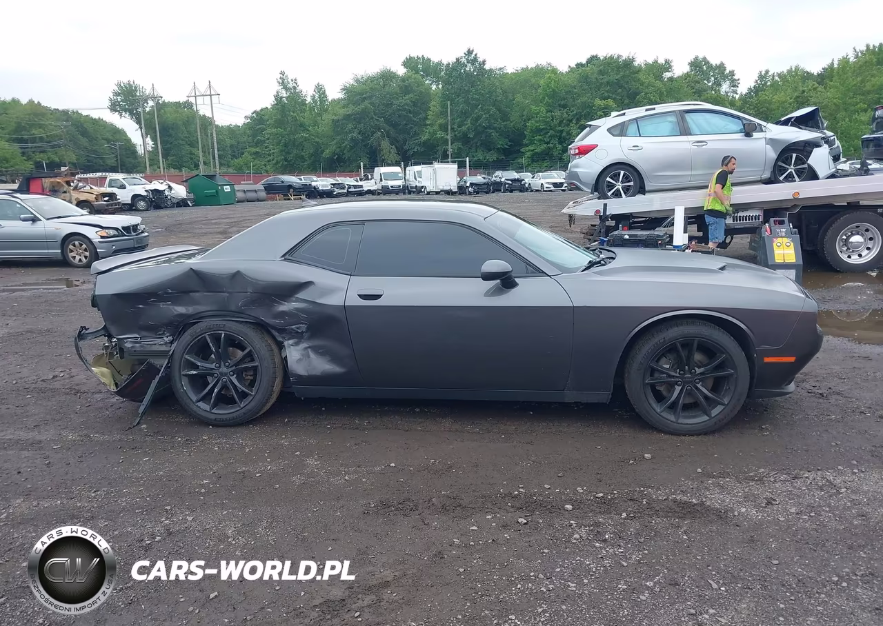 2016 Dodge Challenger Sxt Plus VIN:2C3CDZAG7GH275411 - 13