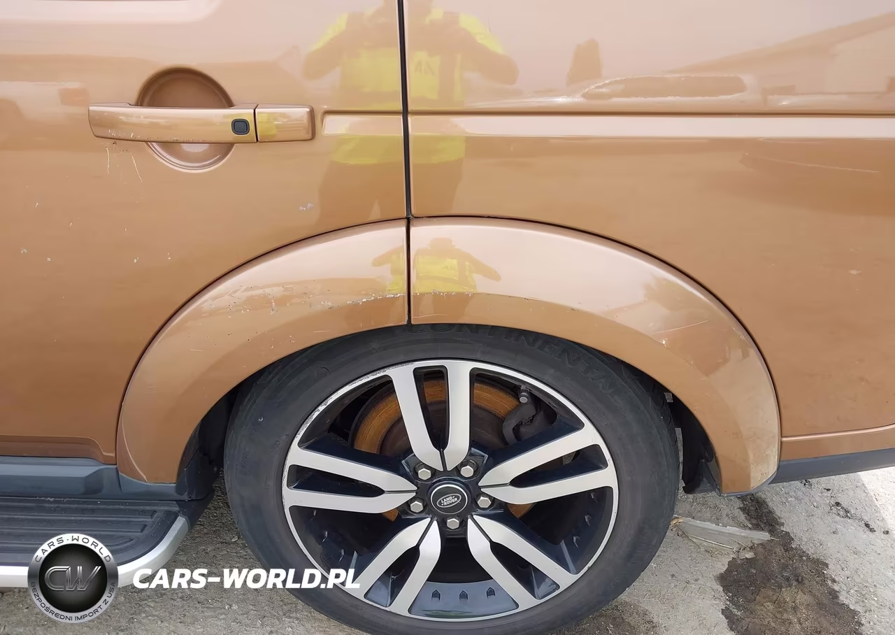 2016 Land Rover Lr4 VIN:SALAK2V68GA830066 - 6
