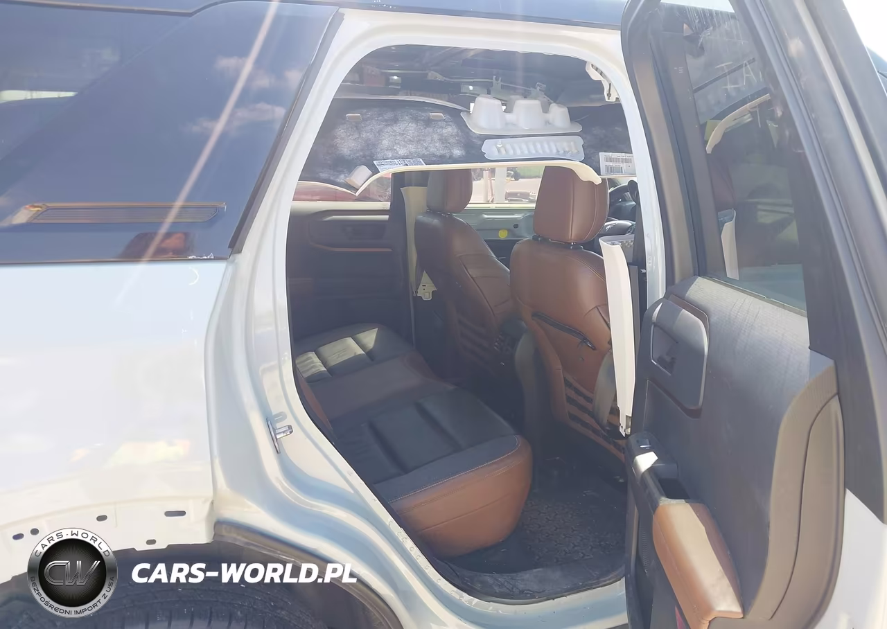 2021 Ford Bronco Sport Outer Banks VIN:3FMCR9C65MRB11250 - 8