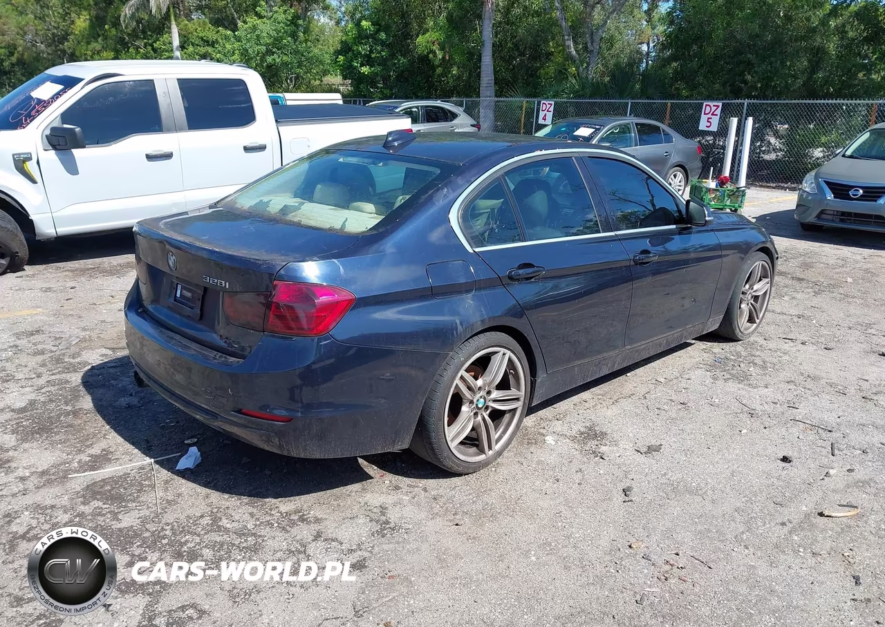 2012 BMW 328I VIN:WBA3A5C56CF349497 - 4