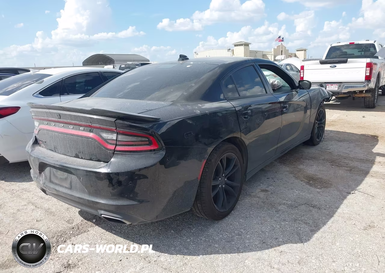 2016 Dodge Charger Sxt VIN:2C3CDXHG1GH192728 - 4
