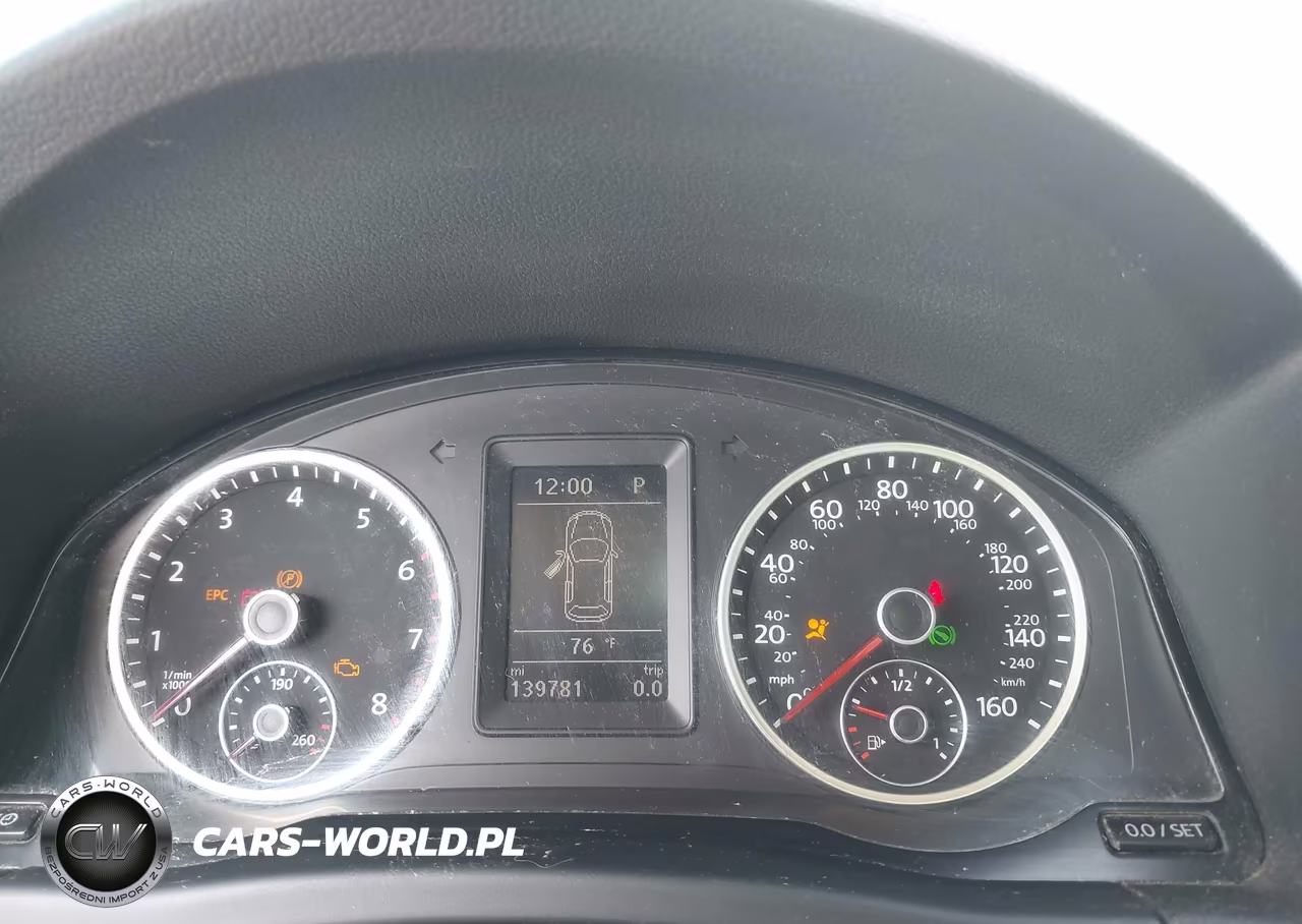 2017 Volkswagen Tiguan 2.0T Wolfsburg Edition VIN:WVGSV7AX4HK005535 - 7
