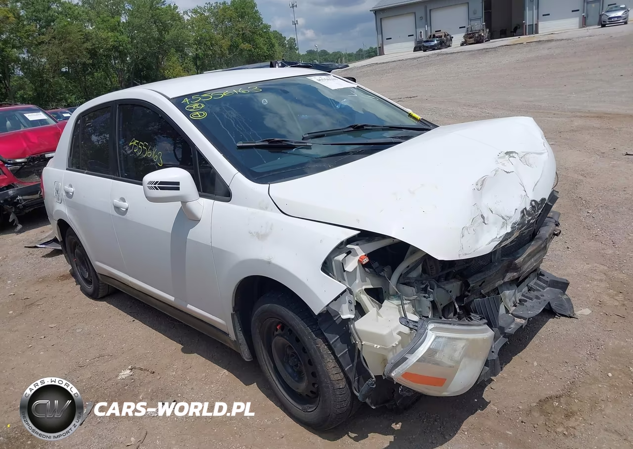 2010 Nissan Versa 1.8S