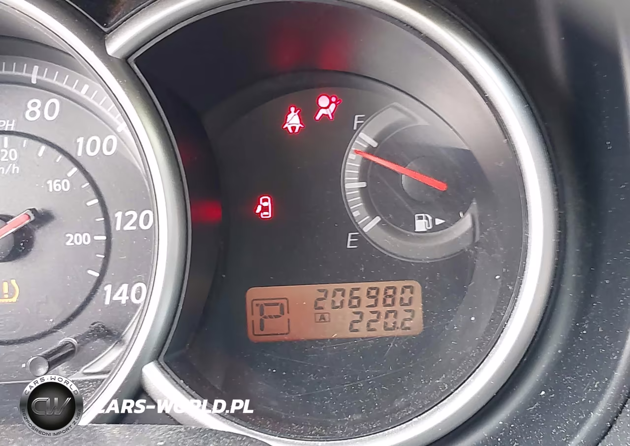 2010 Nissan Versa 1.8S VIN:3N1BC1AP8AL363882 - 16
