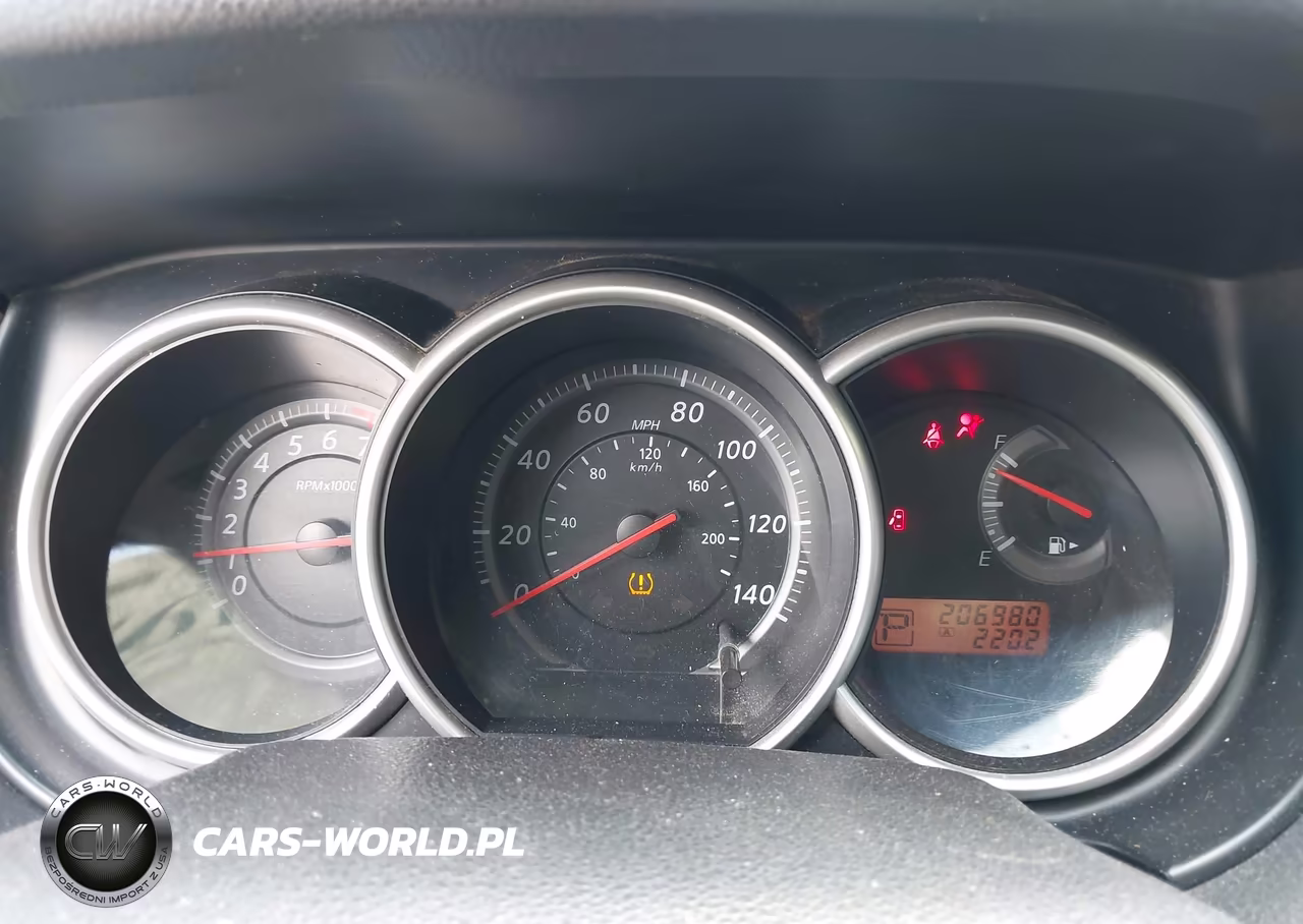 2010 Nissan Versa 1.8S VIN:3N1BC1AP8AL363882 - 7