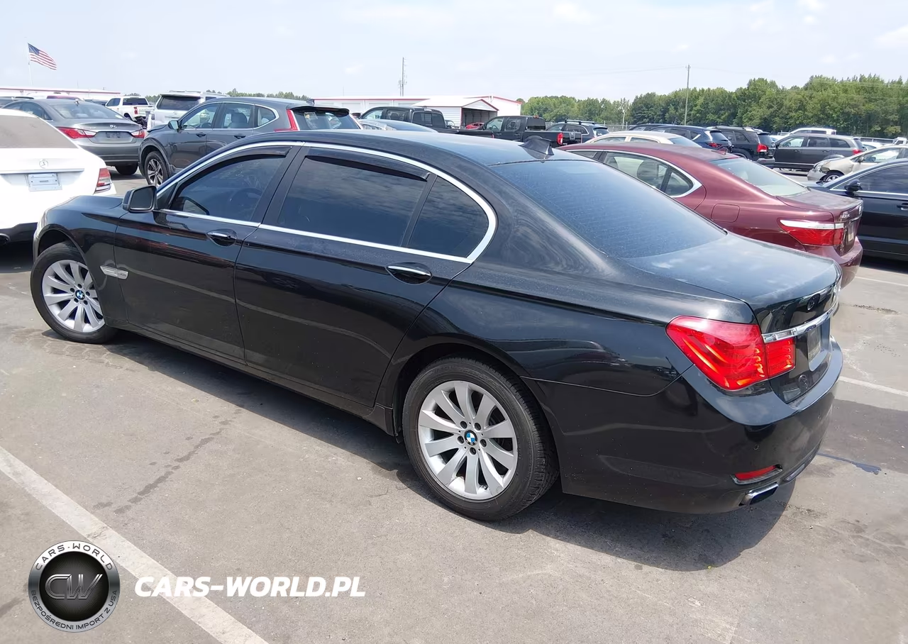 2011 BMW 750Li xDrive VIN:WBAKC8C50BC432902 - 3