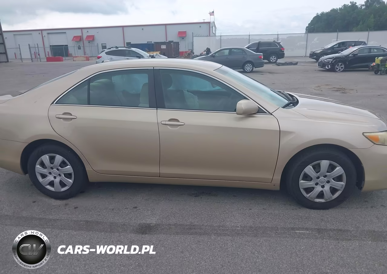 2010 Toyota Camry Le VIN:4T1BF3EK7AU086903 - 13