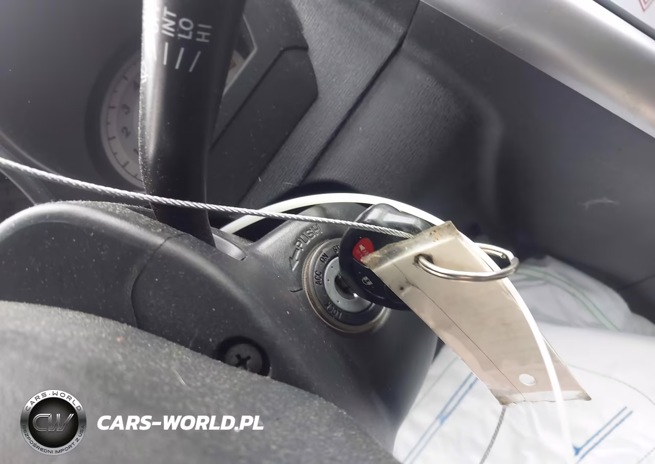 2010 Scion Tc VIN:JTKDE3B76A0320206 - 11