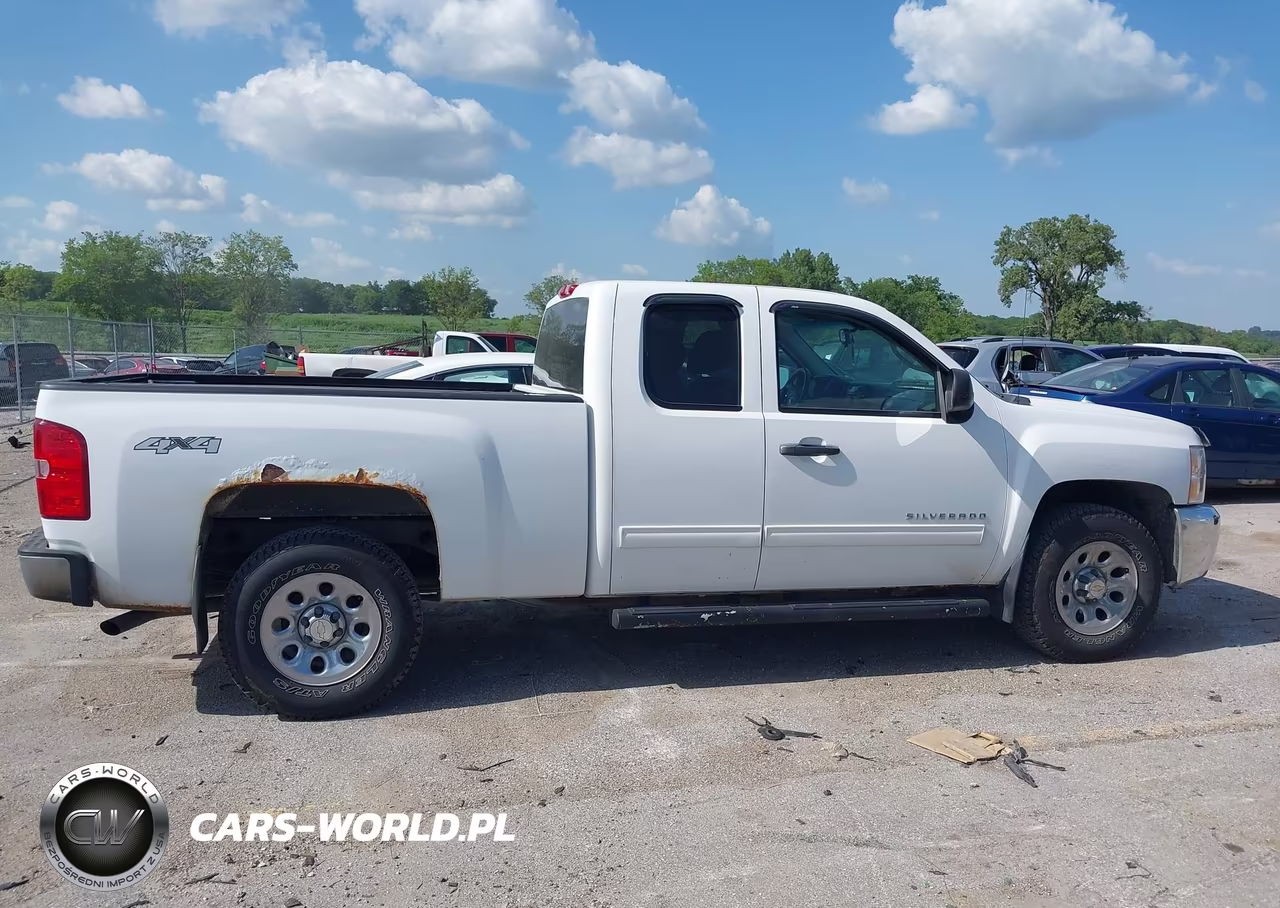 2012 Chevrolet Silverado 1500 Ls VIN:1GCRKREA4CZ124201 - 13