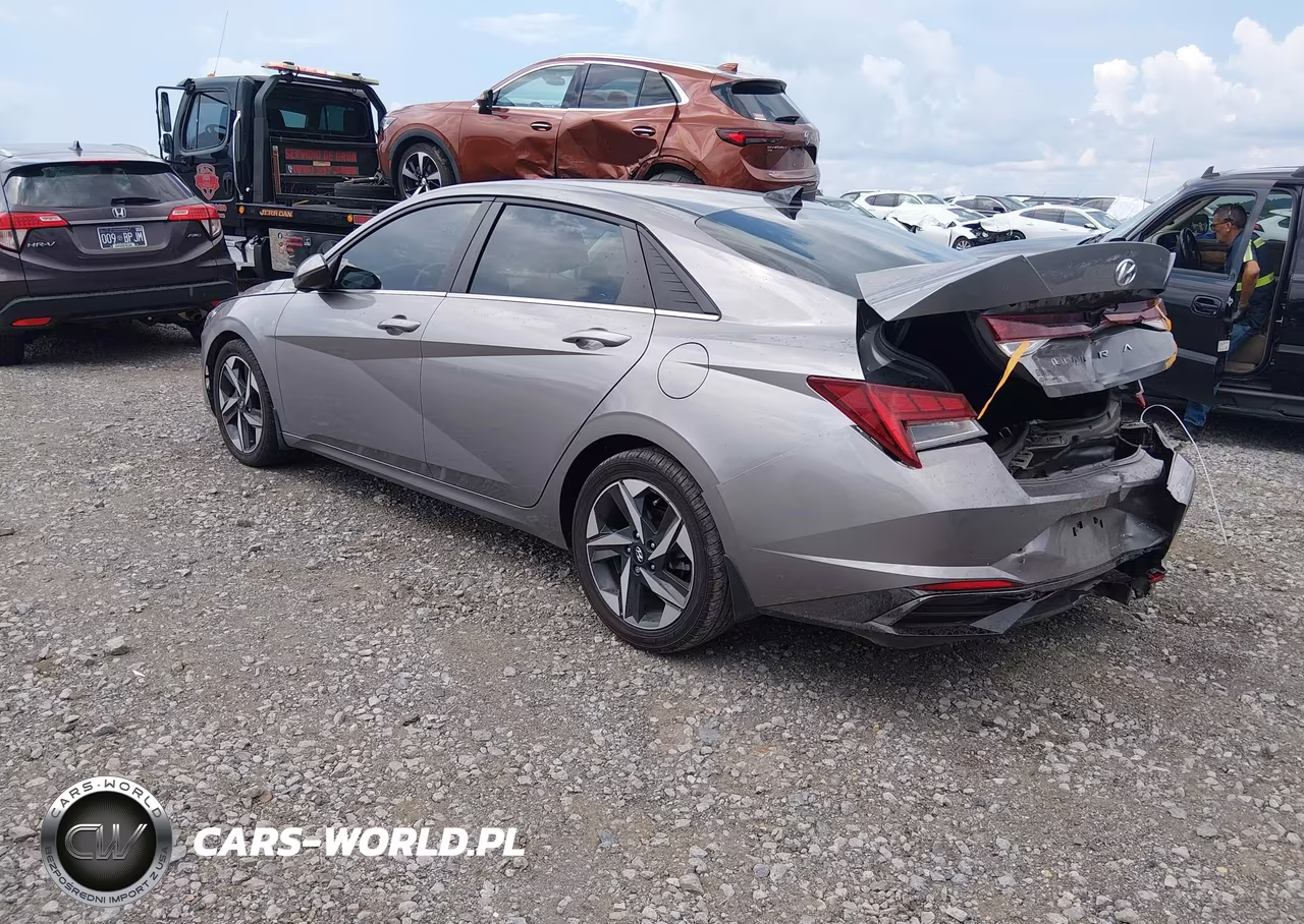 2022 Hyundai Elantra Sel VIN:KMHLN4AG5NU216844 - 3