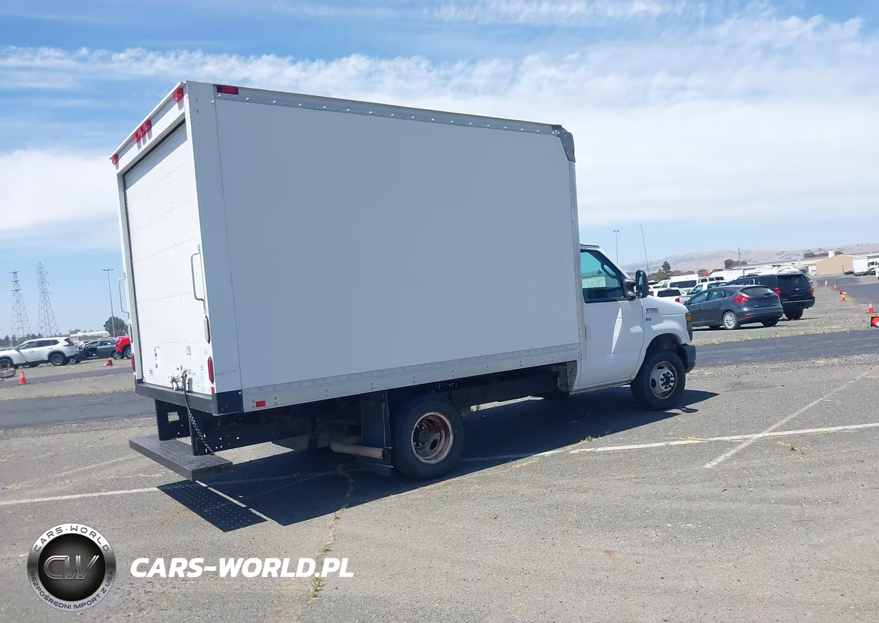 2016 Ford E-350 Cutaway VIN:1FDWE3FL3GDC15725 - 4
