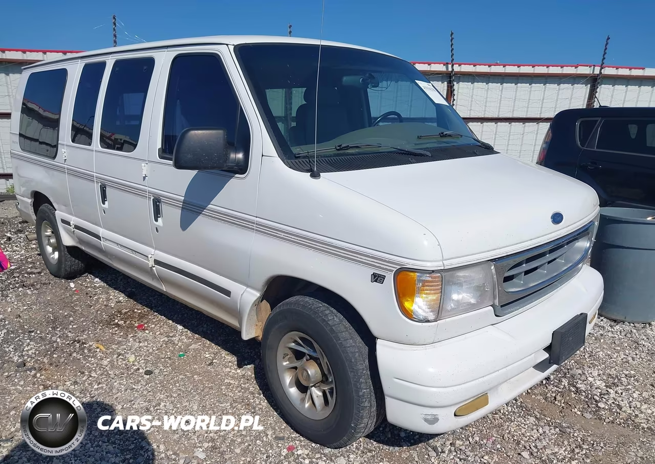 2000 Ford E-150 Recreational