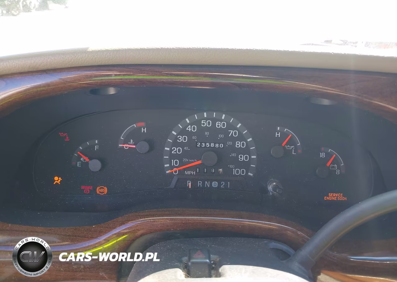 2000 Ford E-150 Recreational VIN:1FDRE14LXYHA72951 - 7