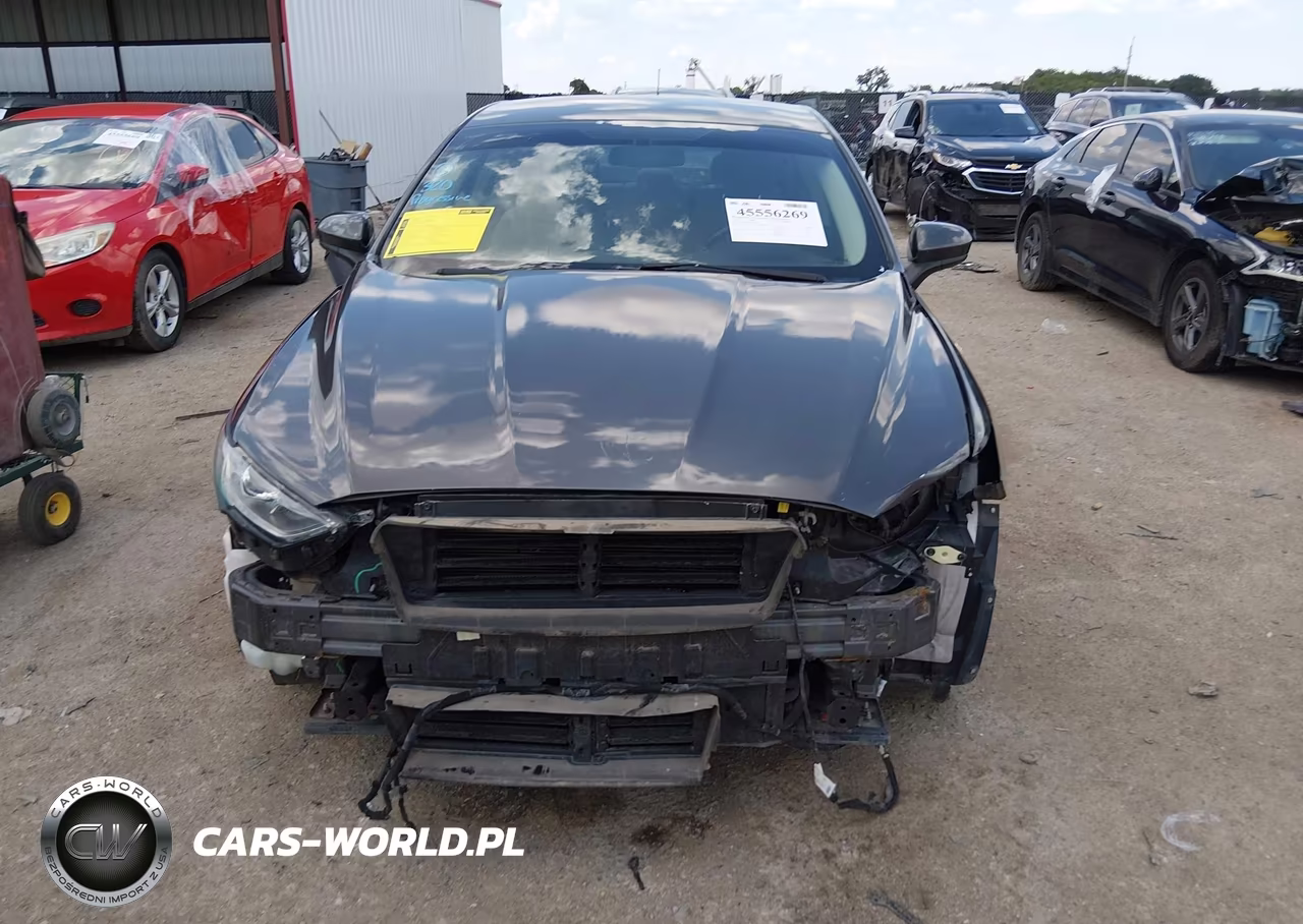 2018 Ford Fusion Hybrid S VIN:3FA6P0UU1JR142254 - 13