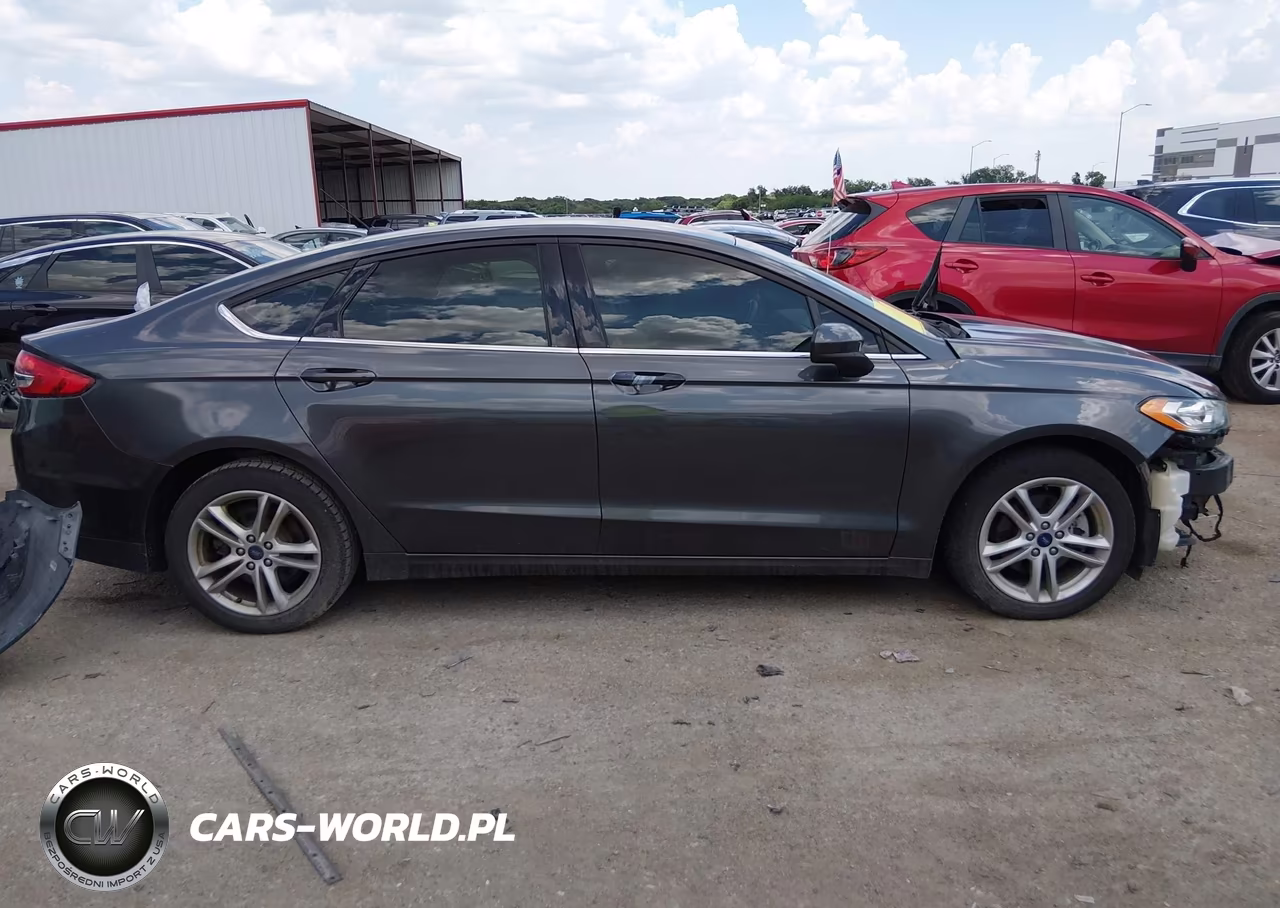 2018 Ford Fusion Hybrid S VIN:3FA6P0UU1JR142254 - 14