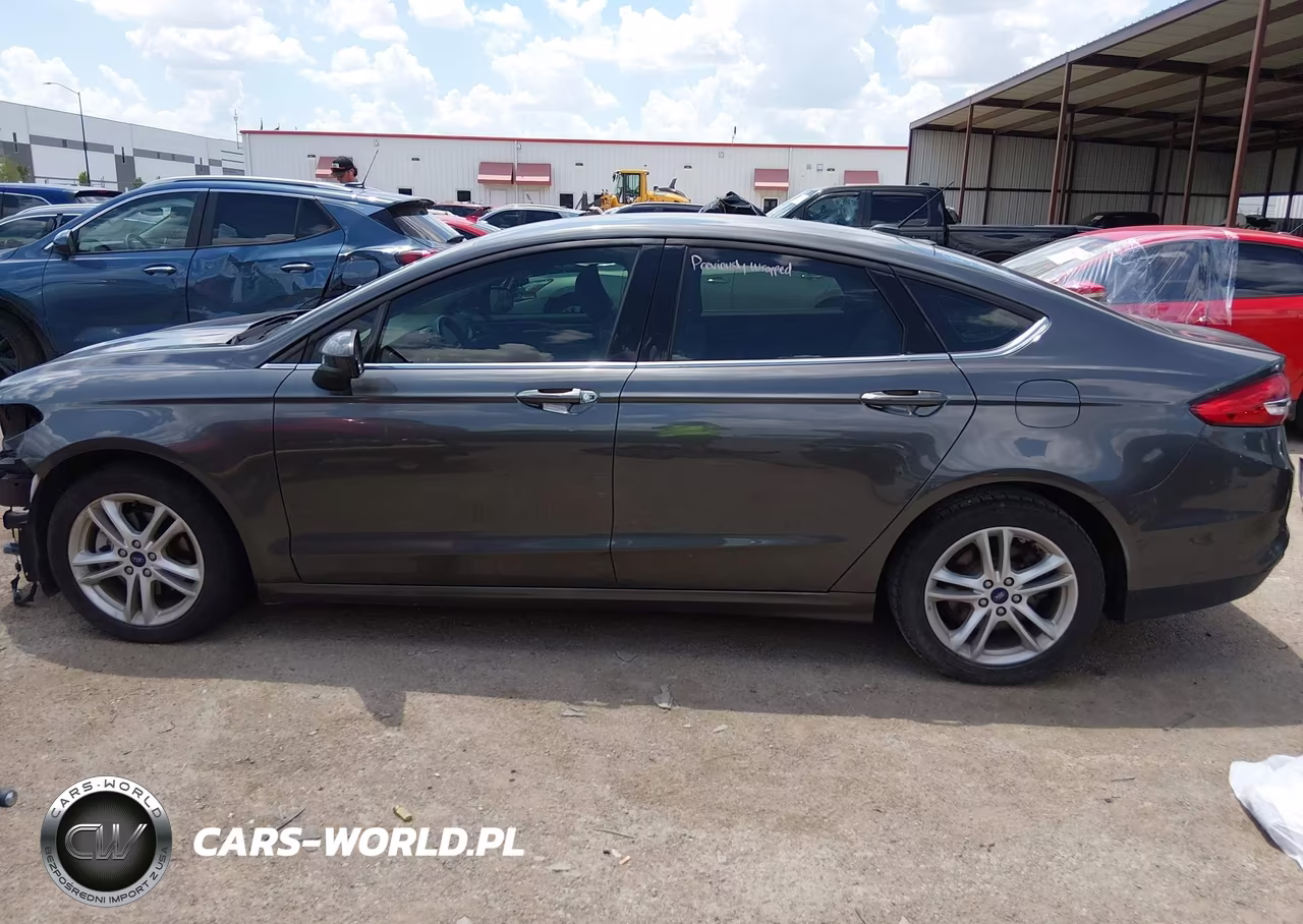 2018 Ford Fusion Hybrid S VIN:3FA6P0UU1JR142254 - 15