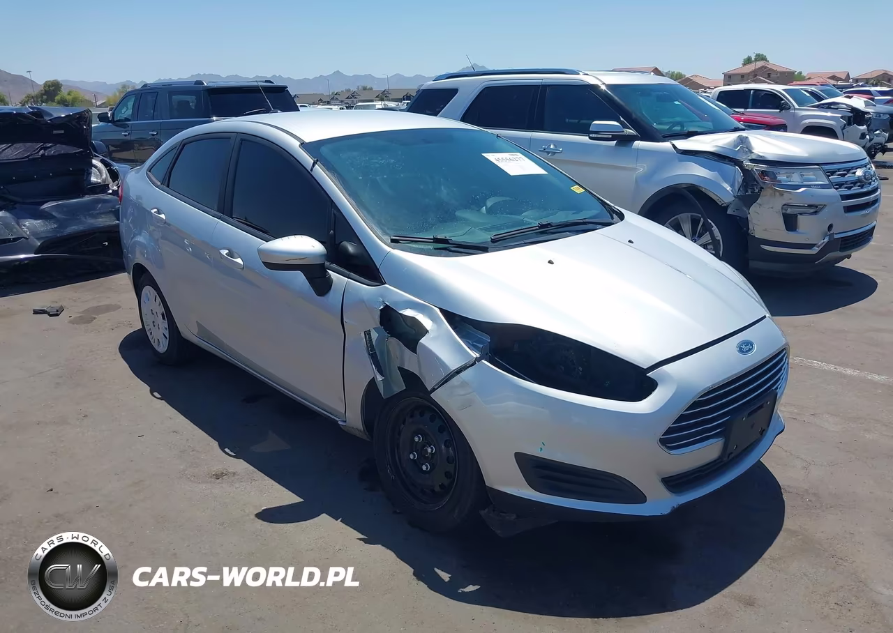 2017 Ford Fiesta S – zdjęcie 1 z 16