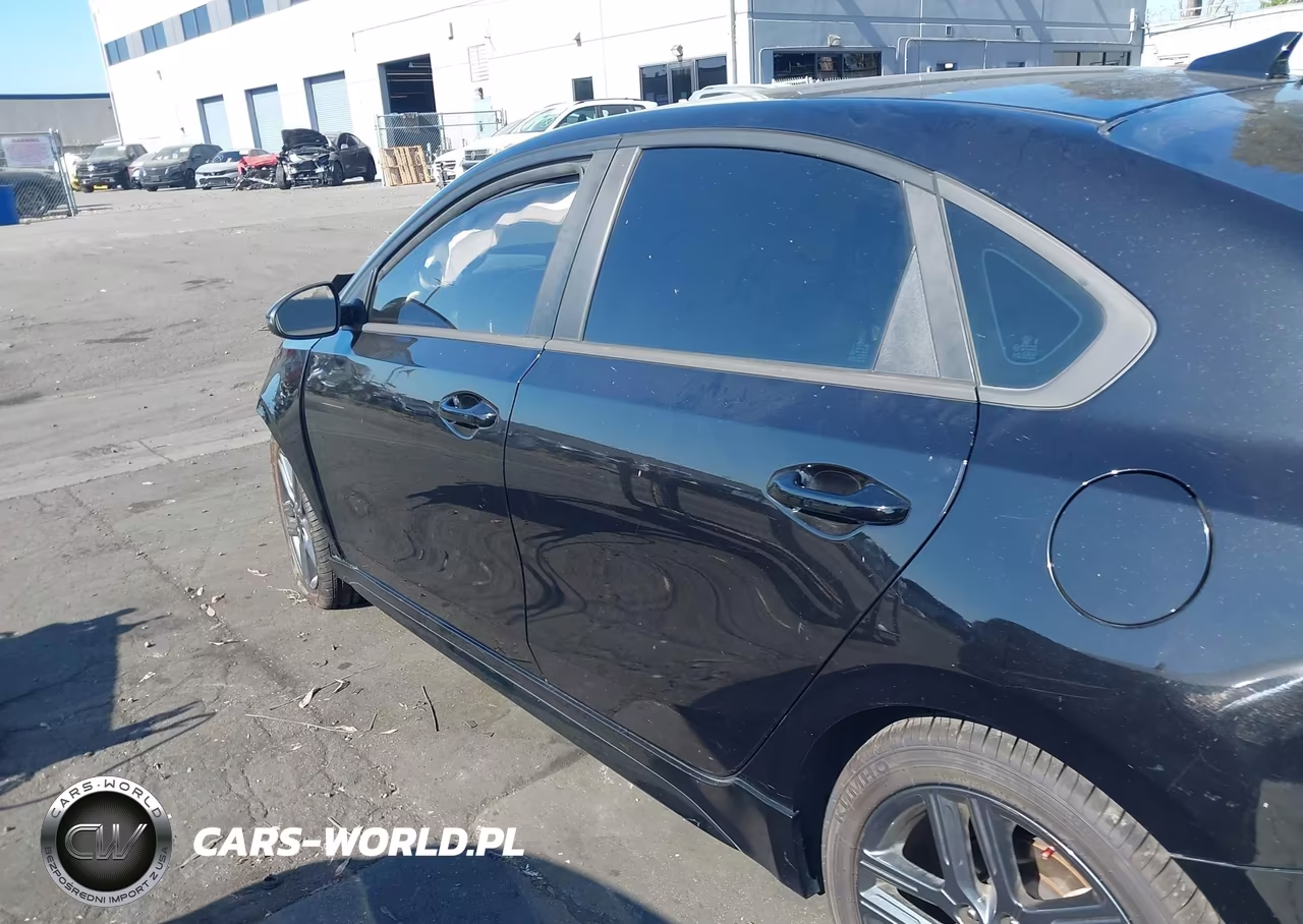 2021 Kia Forte Gt-Line VIN:3KPF34AD6ME391713 - 14