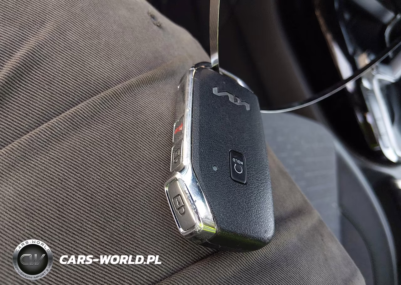2023 Kia Seltos S VIN:KNDEU2AA3P7464737 - 11