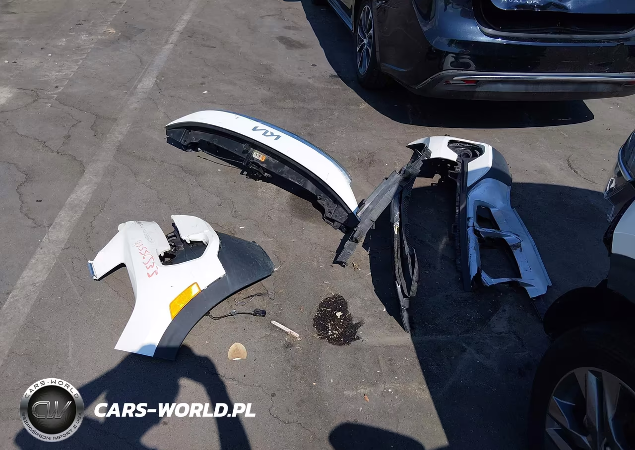 2023 Kia Seltos S VIN:KNDEU2AA3P7464737 - 12