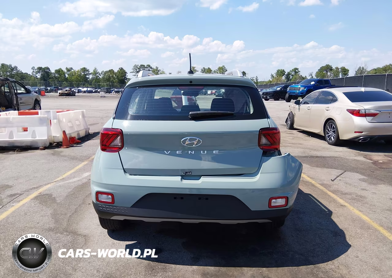 2026 Hyundai Venue Sel VIN:KMHRC8A30TU418749 - 16