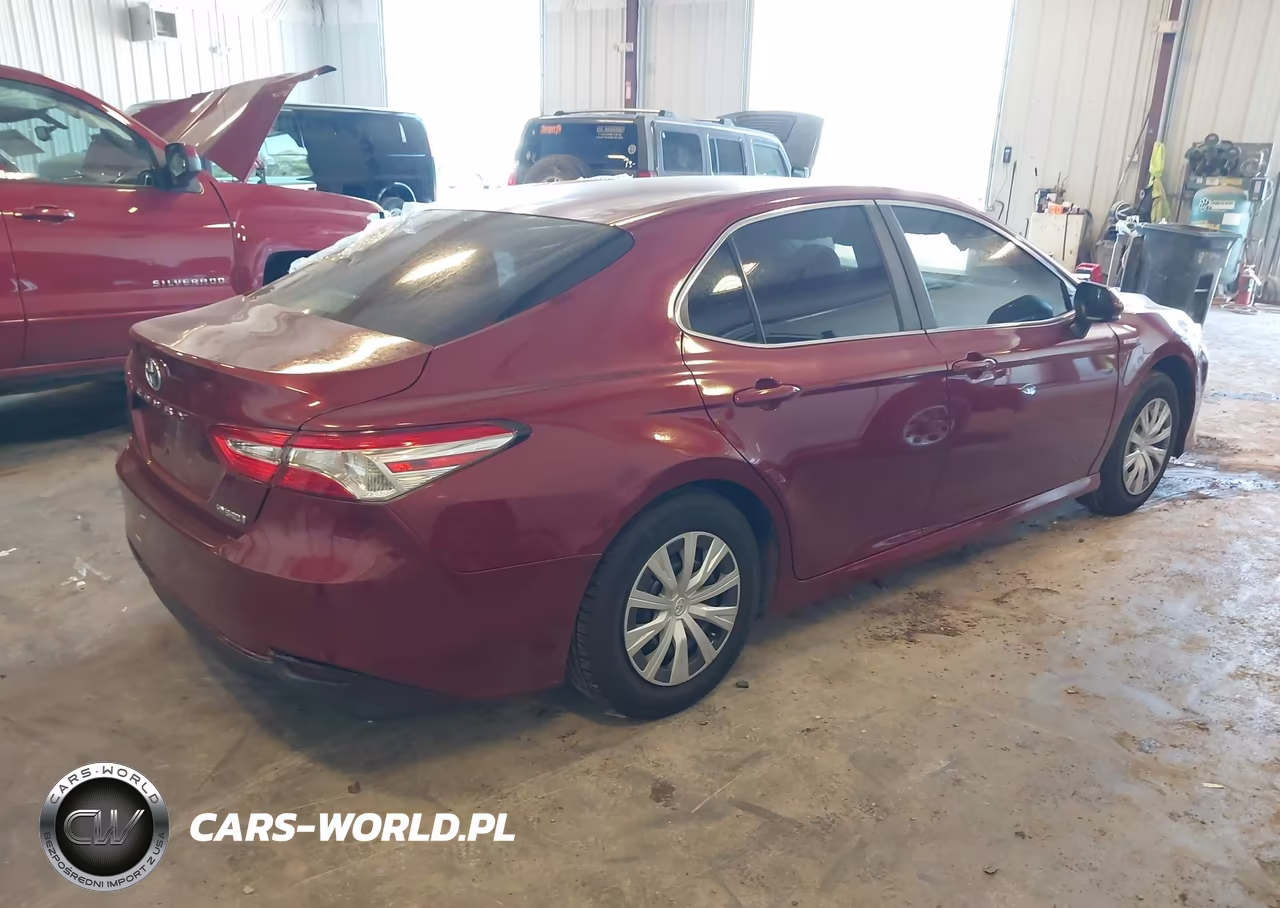 2018 Toyota Camry Hybrid Le VIN:4T1B31HK1JU505711 - 4