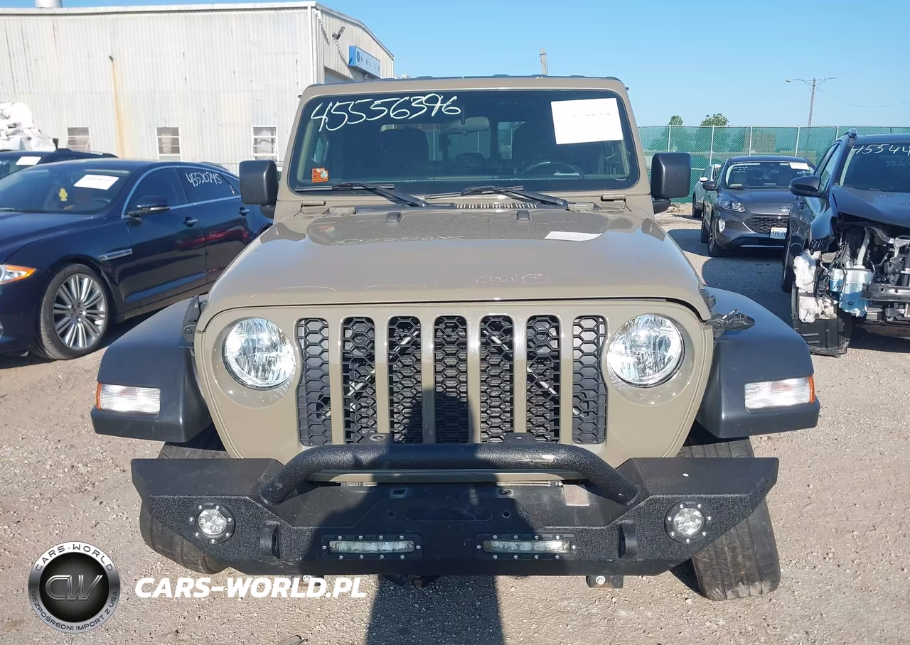 2020 Jeep Gladiator Sport S 4X4 VIN:1C6HJTAG3LL165550 - 12