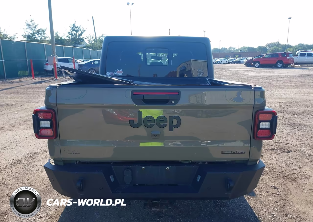 2020 Jeep Gladiator Sport S 4X4 VIN:1C6HJTAG3LL165550 - 16
