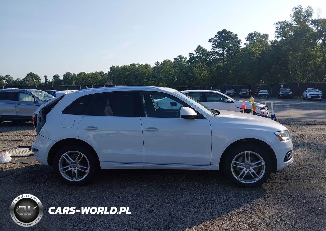 2017 Audi Q5 2.0T Premium VIN:WA1C2AFPXHA083566 - 13