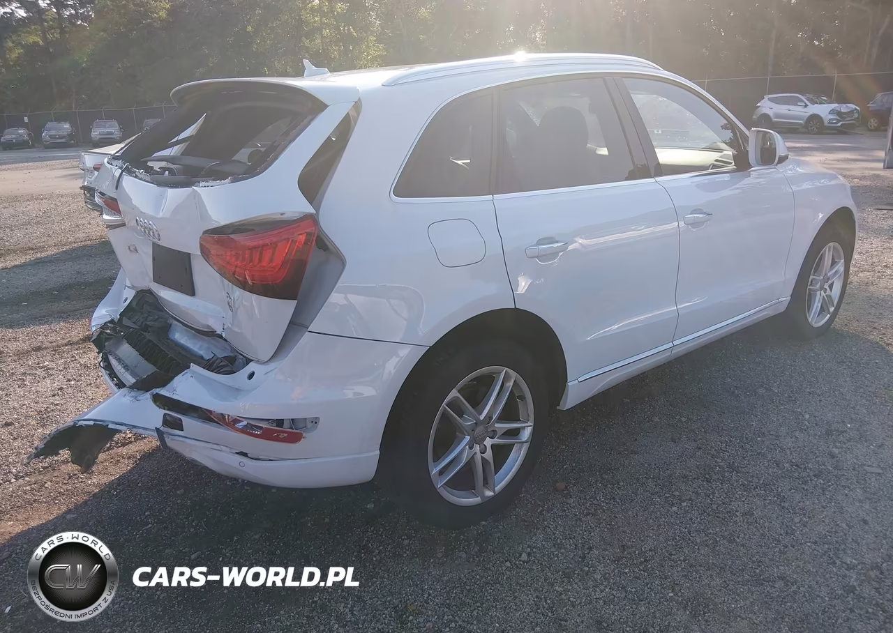 2017 Audi Q5 2.0T Premium VIN:WA1C2AFPXHA083566 - 4