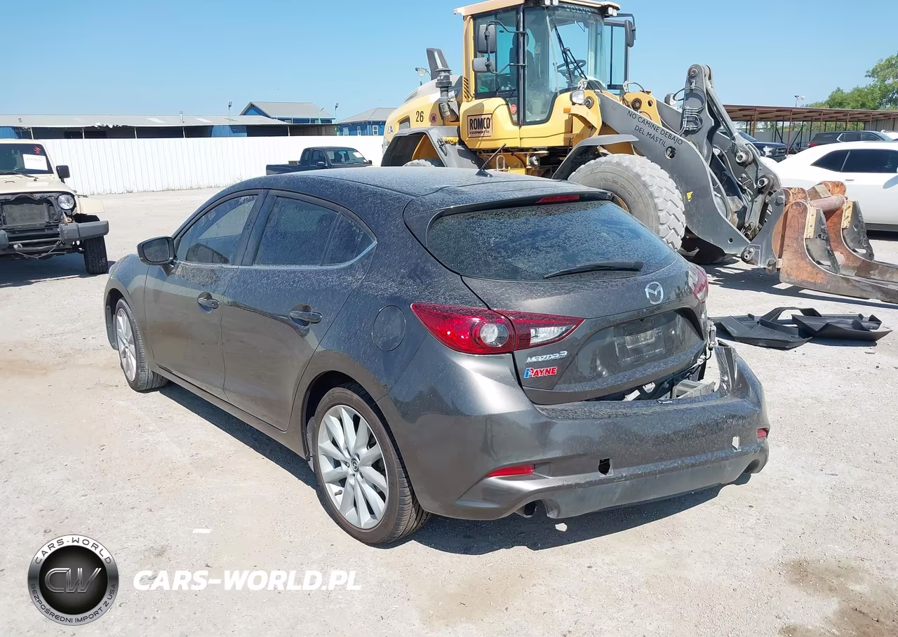 2017 Mazda Mazda3 Touring VIN:3MZBN1L78HM135175 - 3