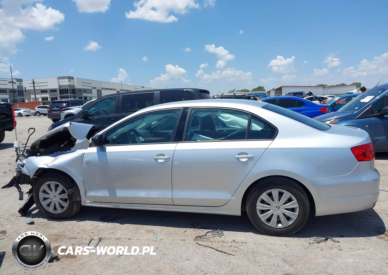2014 Volkswagen Jetta 2.0L S VIN:3VW2K7AJ3EM257500 - 14