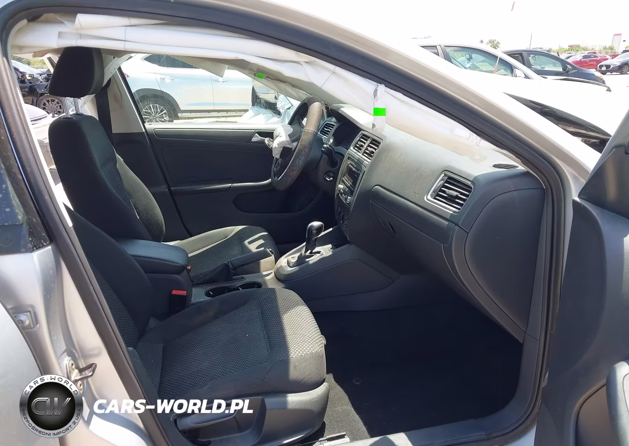 2014 Volkswagen Jetta 2.0L S VIN:3VW2K7AJ3EM257500 - 5