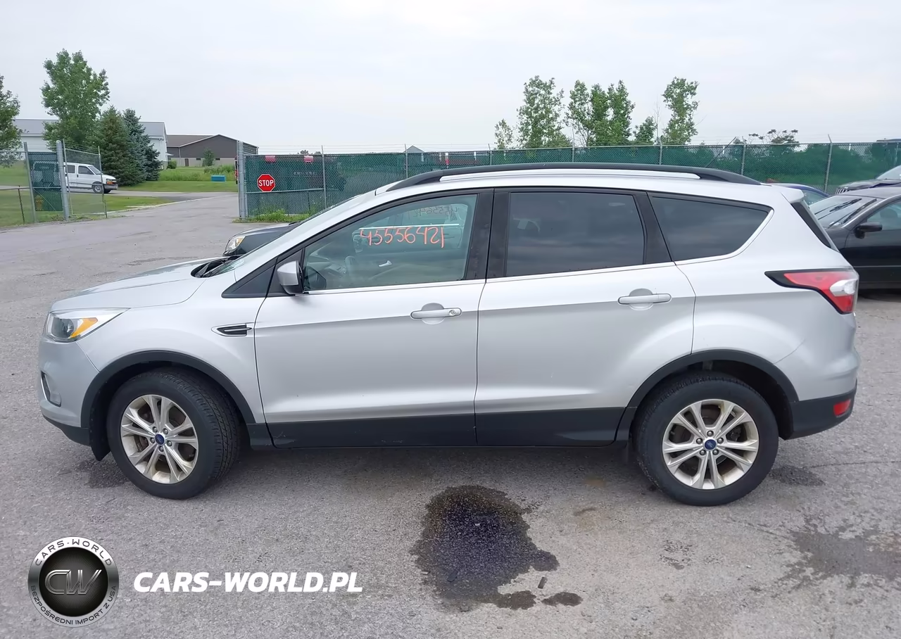 2018 Ford Escape Se VIN:1FMCU9GDXJUA75325 - 14