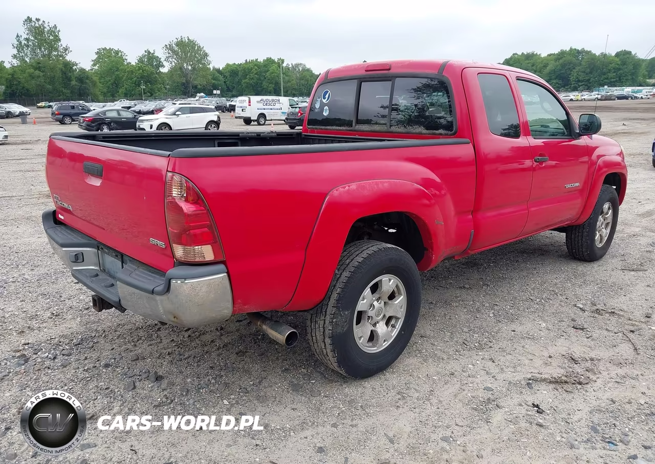 2006 Toyota Tacoma VIN:5TEUX42N26Z186503 - 4