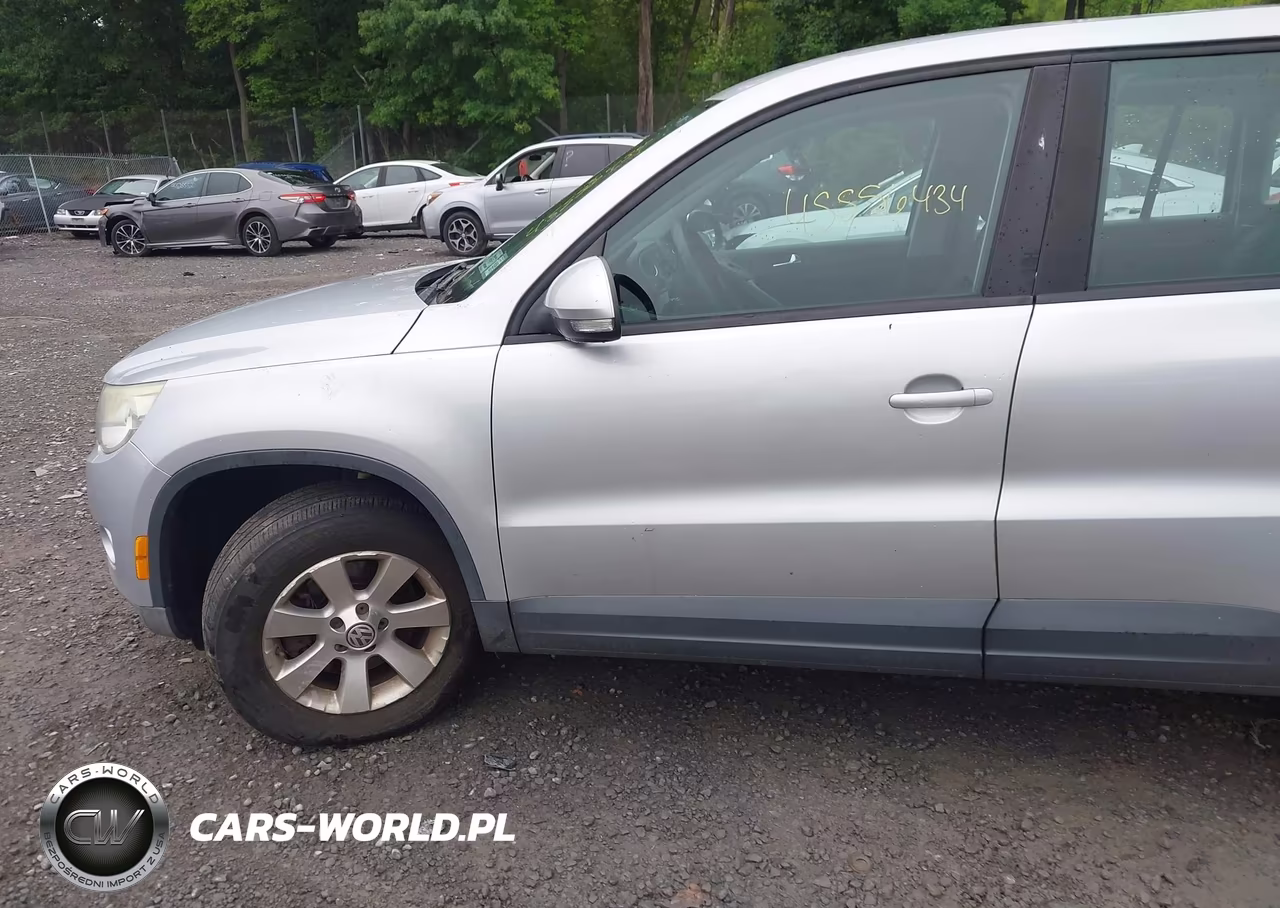 2009 Volkswagen Tiguan S VIN:WVGAV75N19W527280 - 6