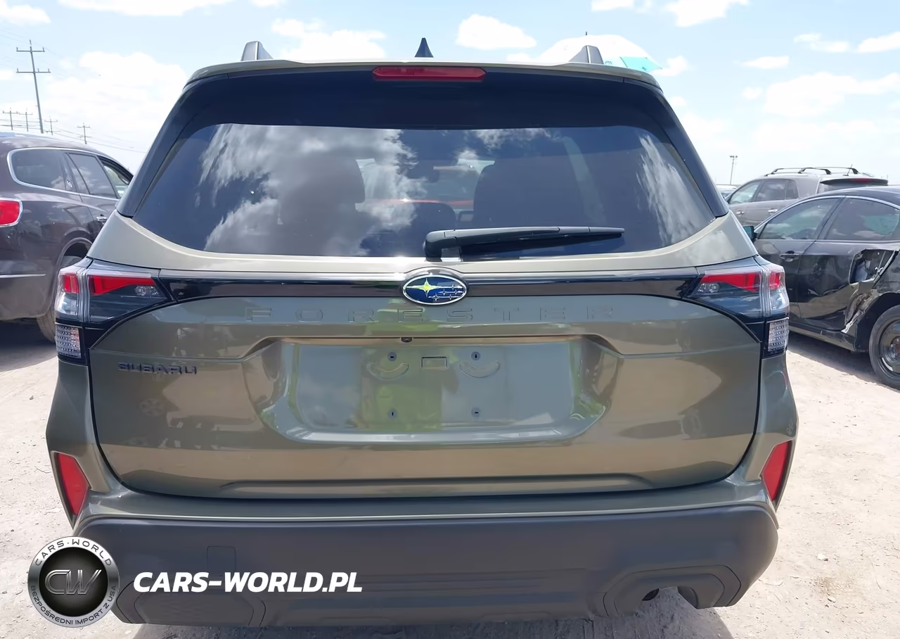2025 Subaru Forester Premium VIN:JF2SLDDC5SH612079 - 16