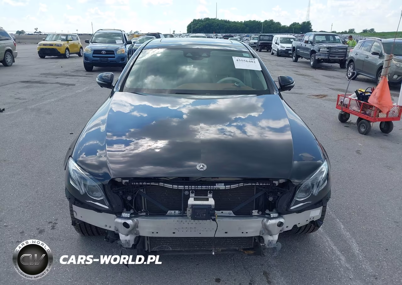 2018 Mercedes-Benz E 300 4Matic VIN:WDDZF4KBXJA340348 - 12