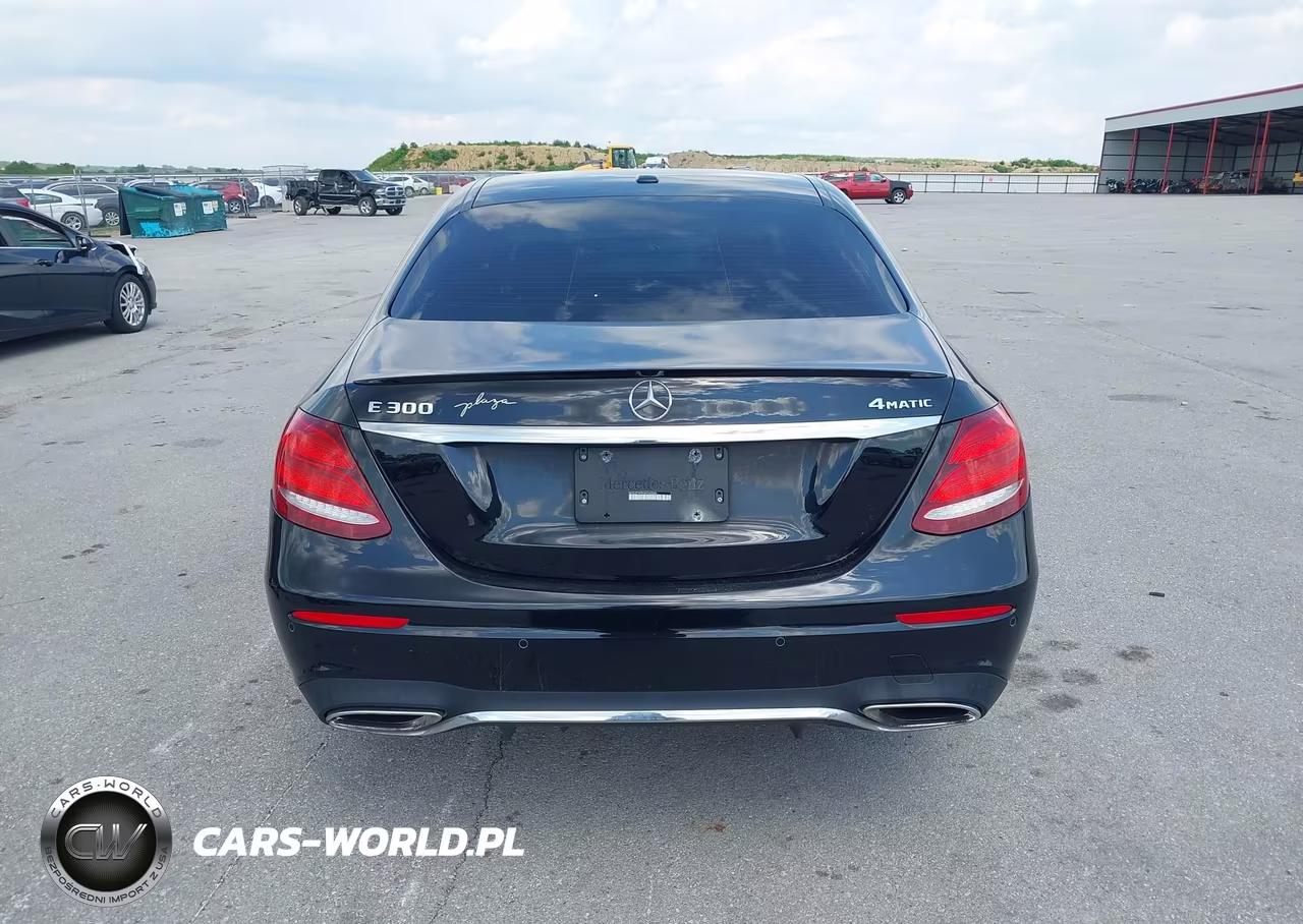 2018 Mercedes-Benz E 300 4Matic VIN:WDDZF4KBXJA340348 - 16