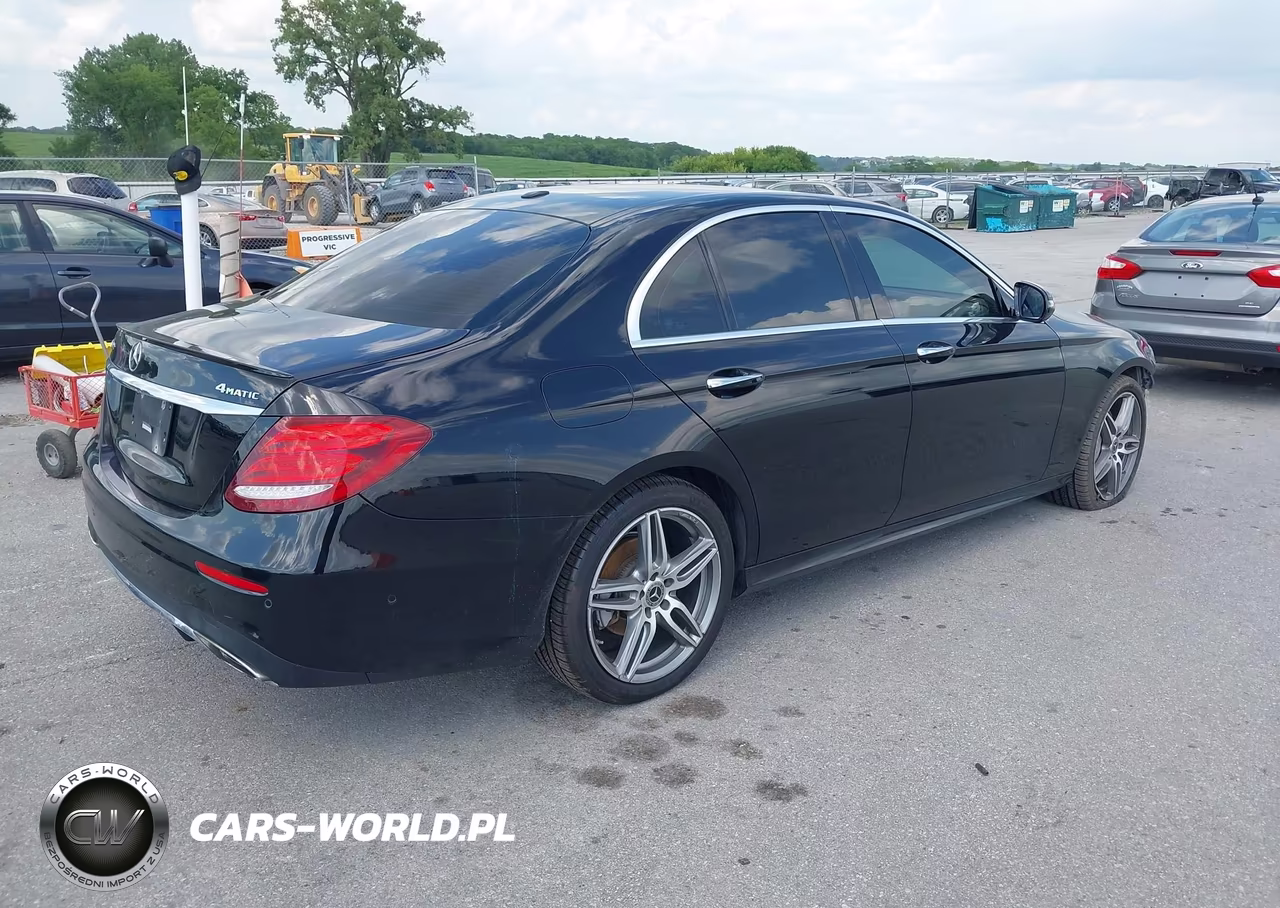 2018 Mercedes-Benz E 300 4Matic VIN:WDDZF4KBXJA340348 - 4
